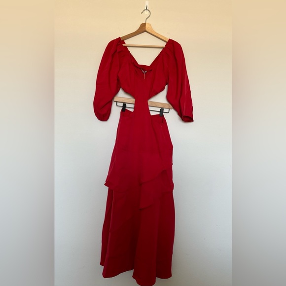 NWOT Simplee Cut Out Waist Ruffle Trim Dress - Picture 2 of 4